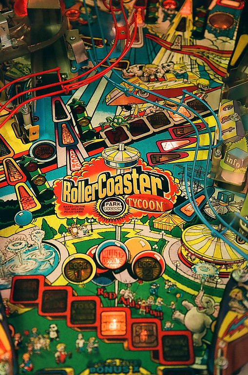 Roller Coaster Tycoon at Flynn's Retrocade - Roy, Utah