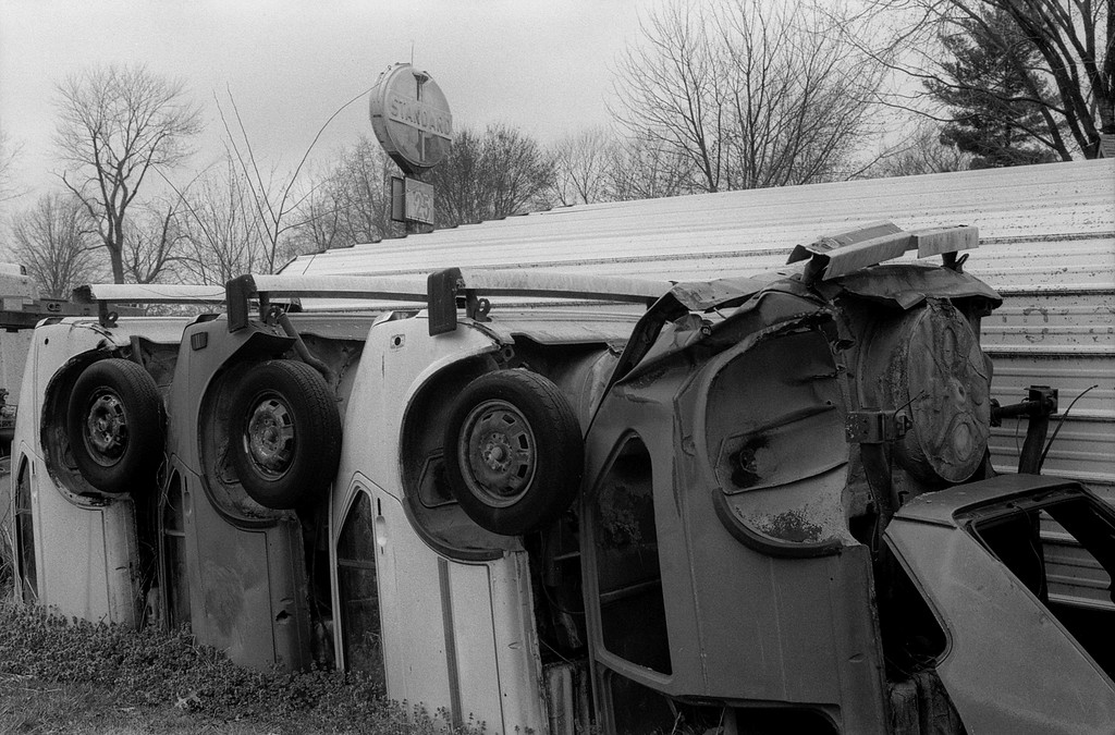 Henry's Rabbit Ranch - Route 66 - Staunton, Illinois