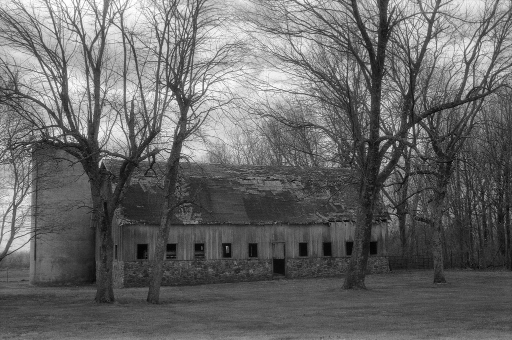 Abandoned Barn on Route 66 - Missouri