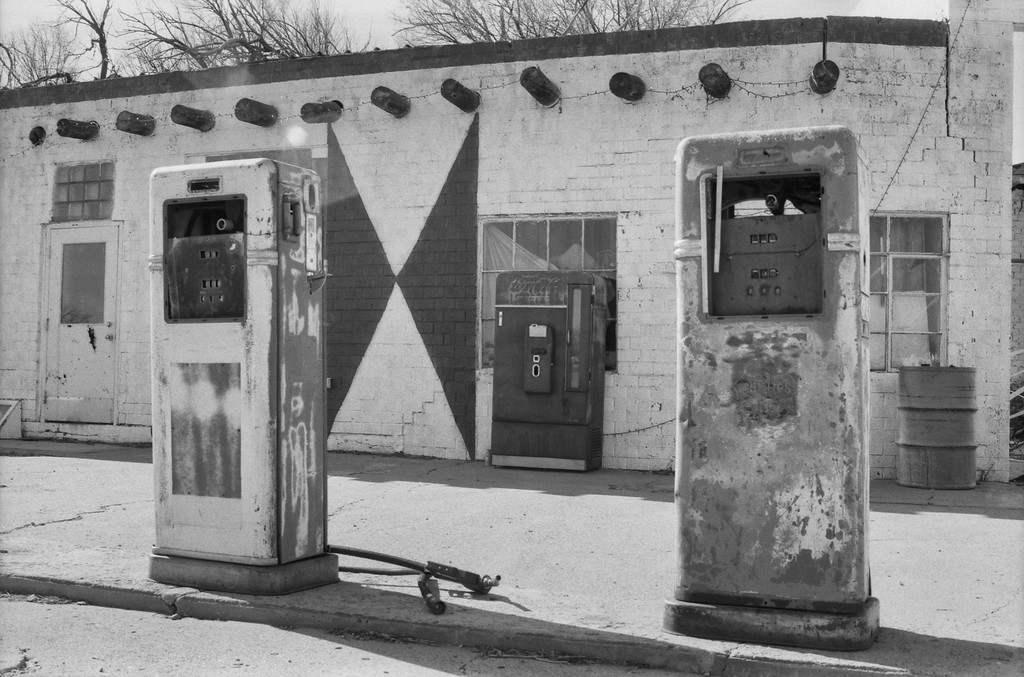 Abandoned Phillips 66 Gas Station - Route 66 - Adrian, Texas