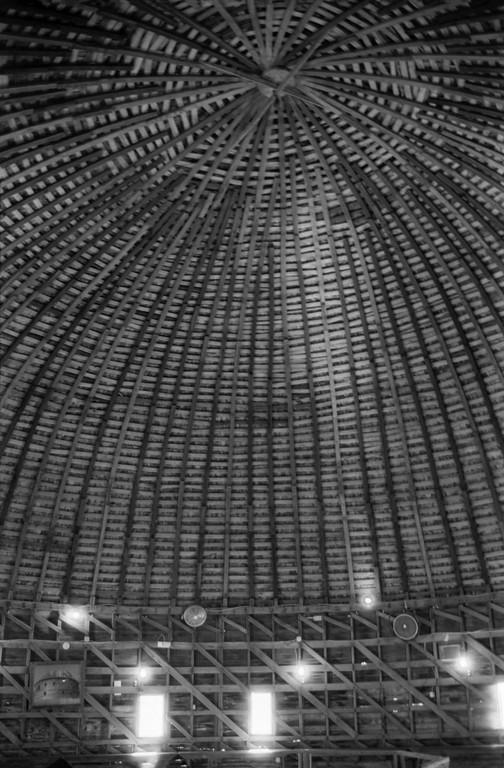 Arcadia Round Barn - Route 66 - Arcadia, Oklahoma