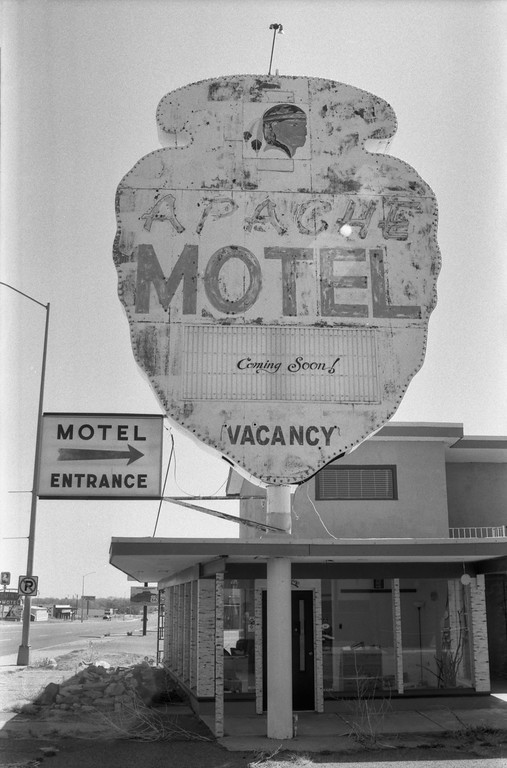 Apache Motel - Route 66 - Tucumcari, New Mexico