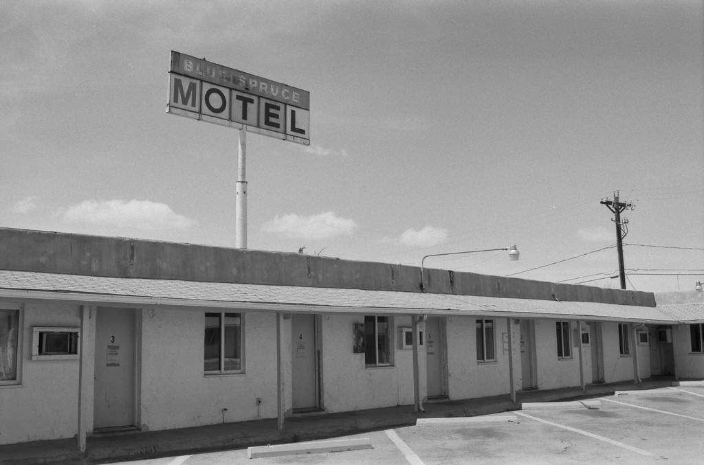 Blue Spruce Lodge - Route 66 - Gallup, New Mexico