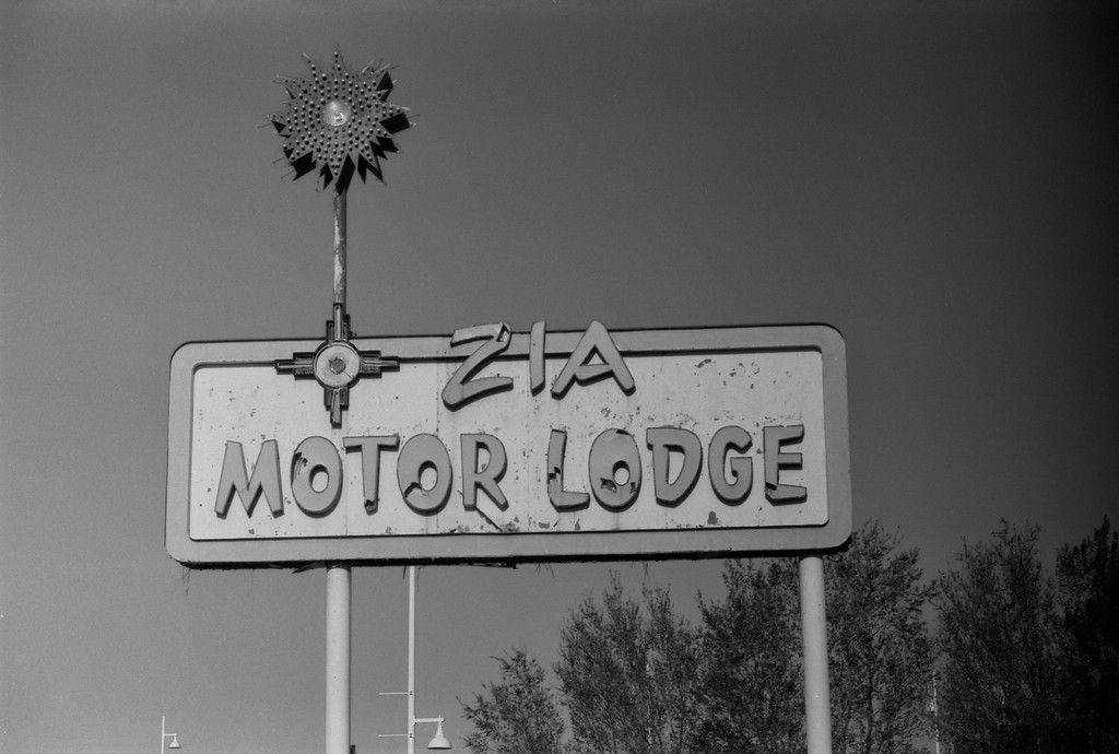 Zia Motor Lodge - Route 66 - Albuquerque, New Mexico
