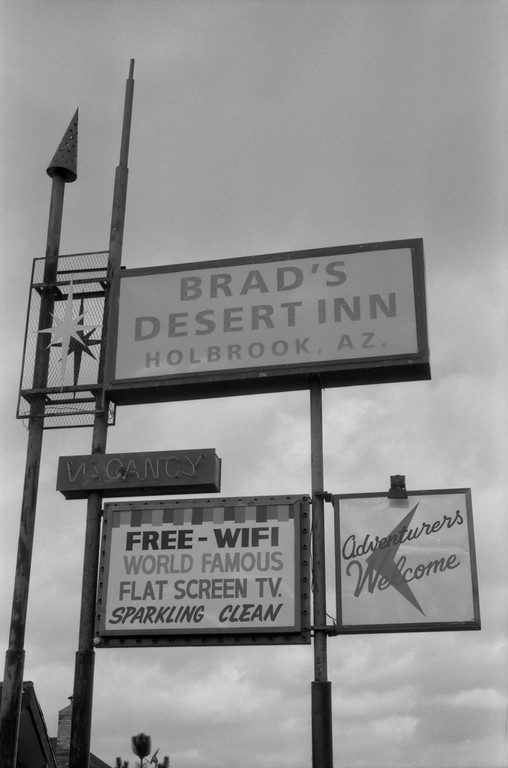 Brad's Desert Inn - Route 66 - Holbrook, Arizona